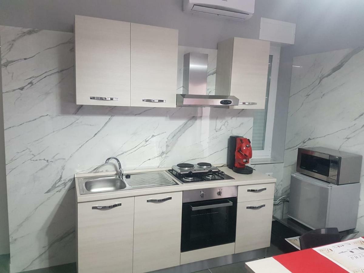 B&B Vincenzo ตอร์เรเดลเกรโค ภายนอก รูปภาพ